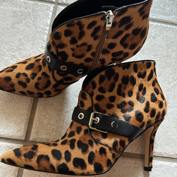 NWOB Nine West Booties Animal Print - Picture 2 of 8